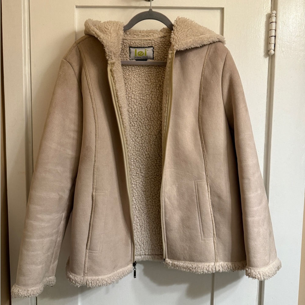 Vintage Beige Sherpa-Lined Jacket